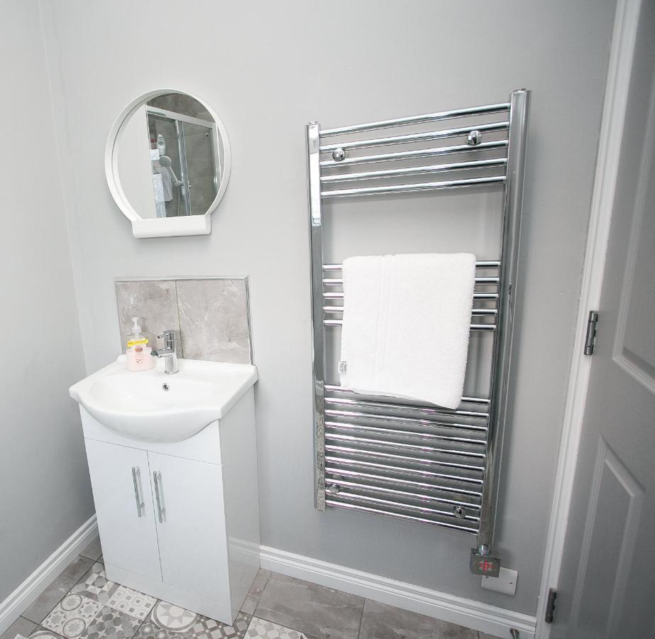 Apt3, No 2 Antrim Gardens, Portrush With Seaview Bagian luar foto